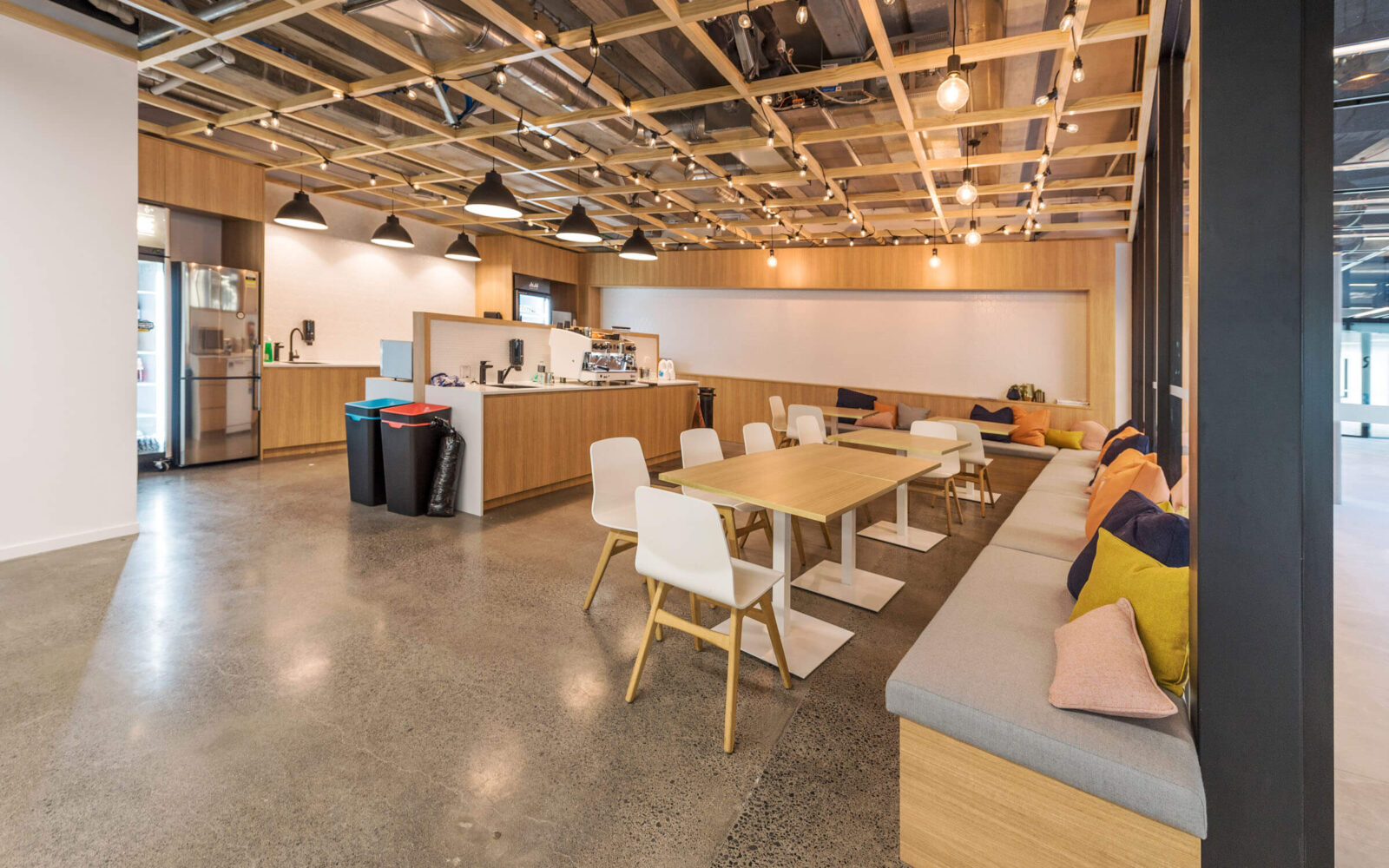 96 SAINT GEORGES BAY ROAD 06