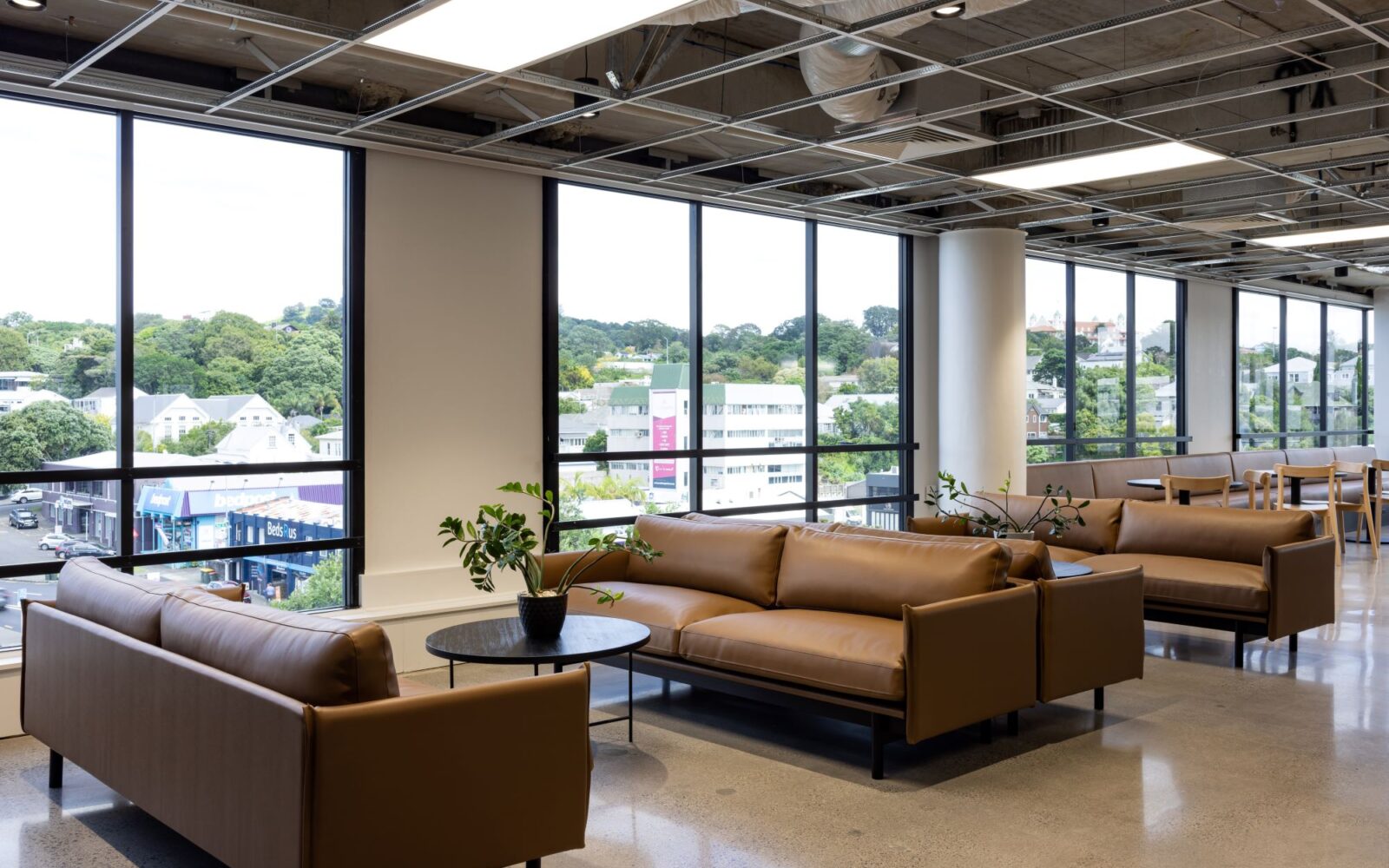 Intellihub 32
